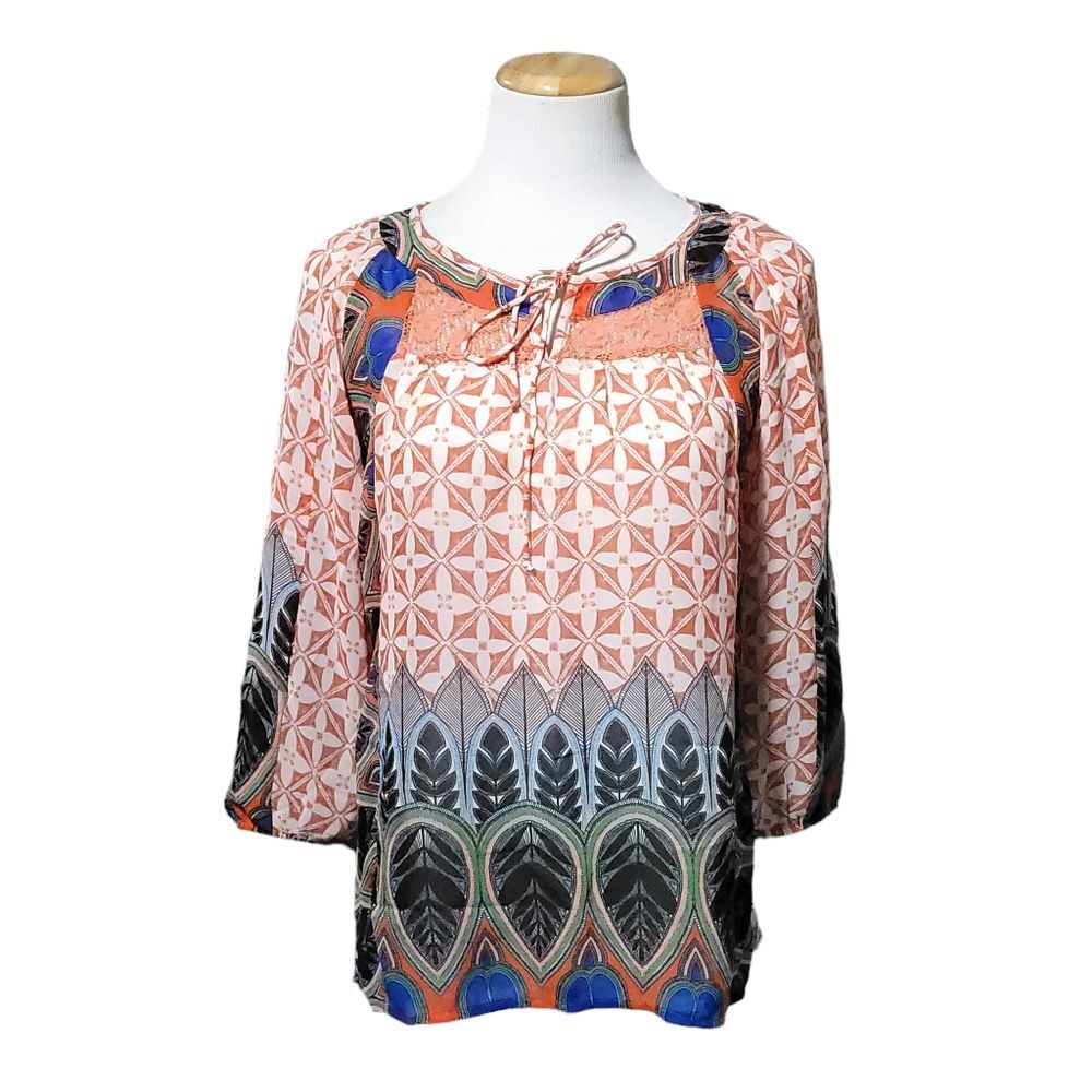 FIG & FLOWER Women’s Multicolor Geometric Print Tunic Top Lace Detail Size Small